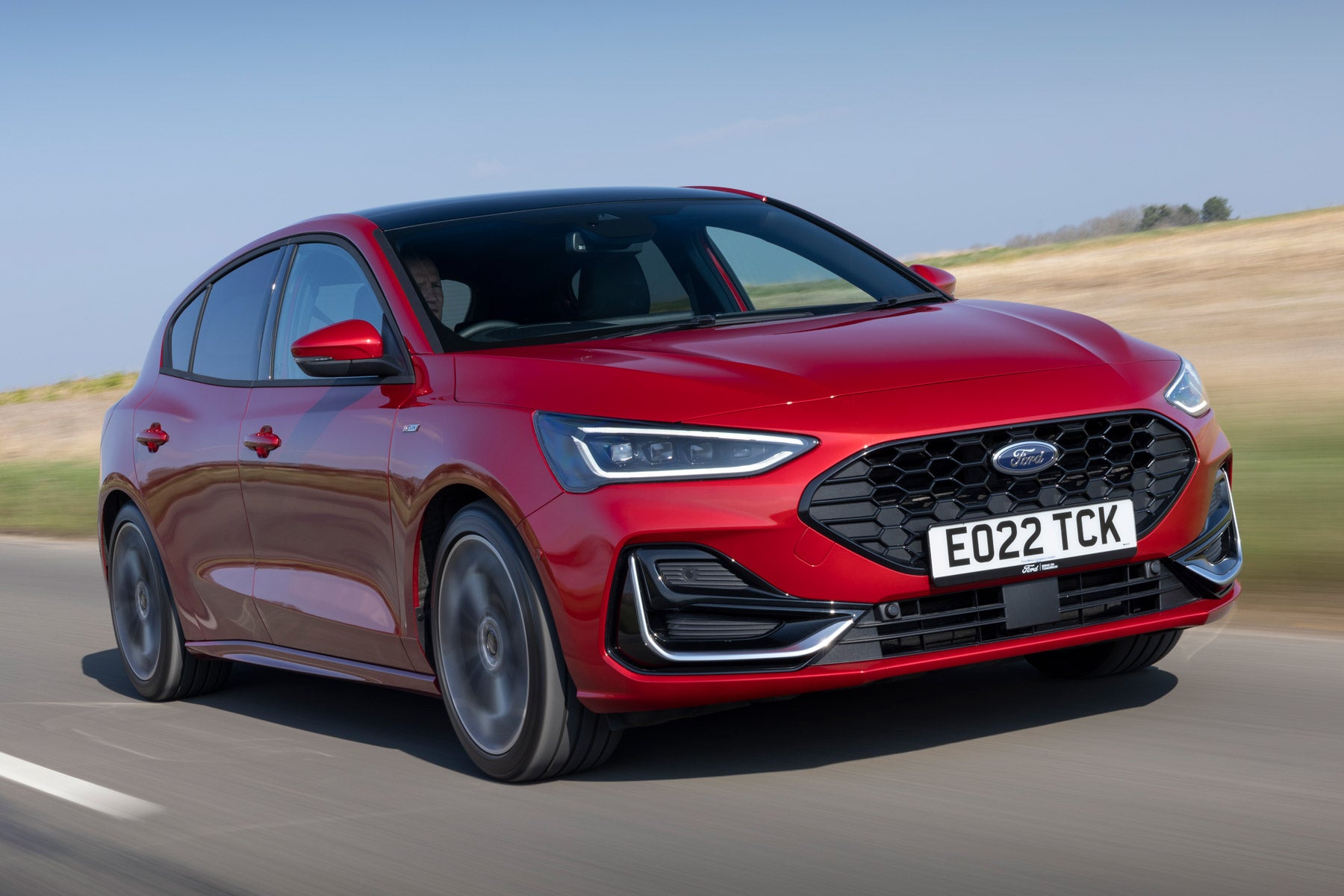 Ford Focus Review 2025: Price, specs & boot space | heycar UK